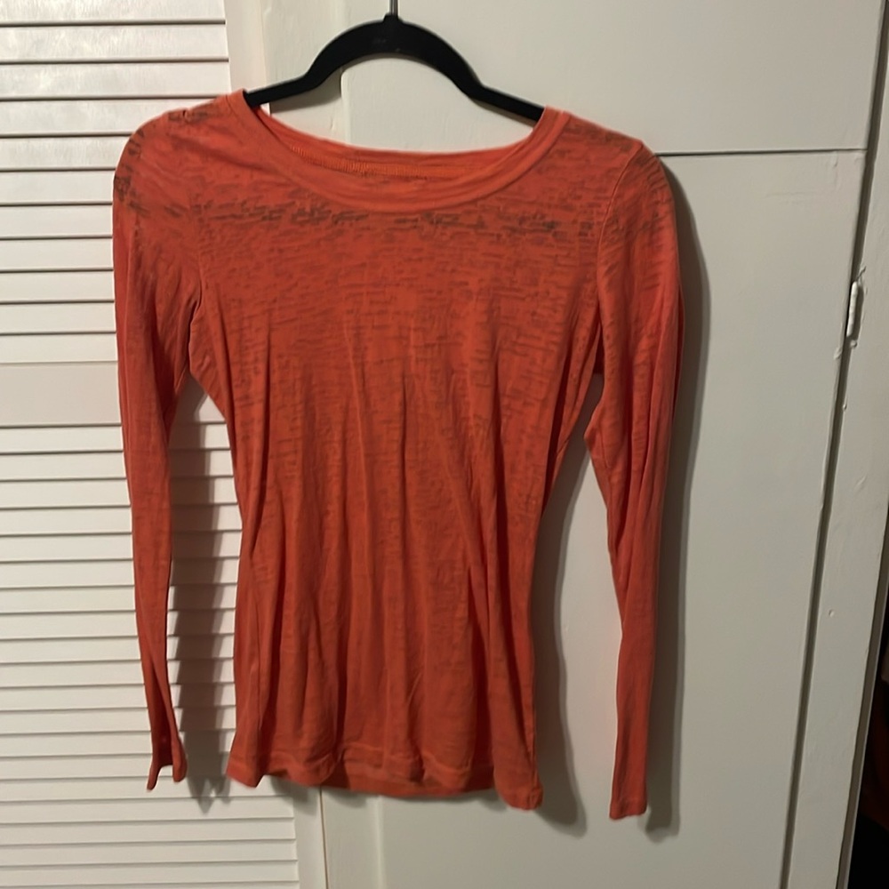 Thin long sleeves top. Size med from Maurice’s